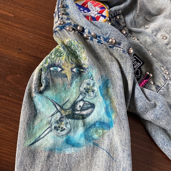 Amazing jacket - Picture 8 of 11